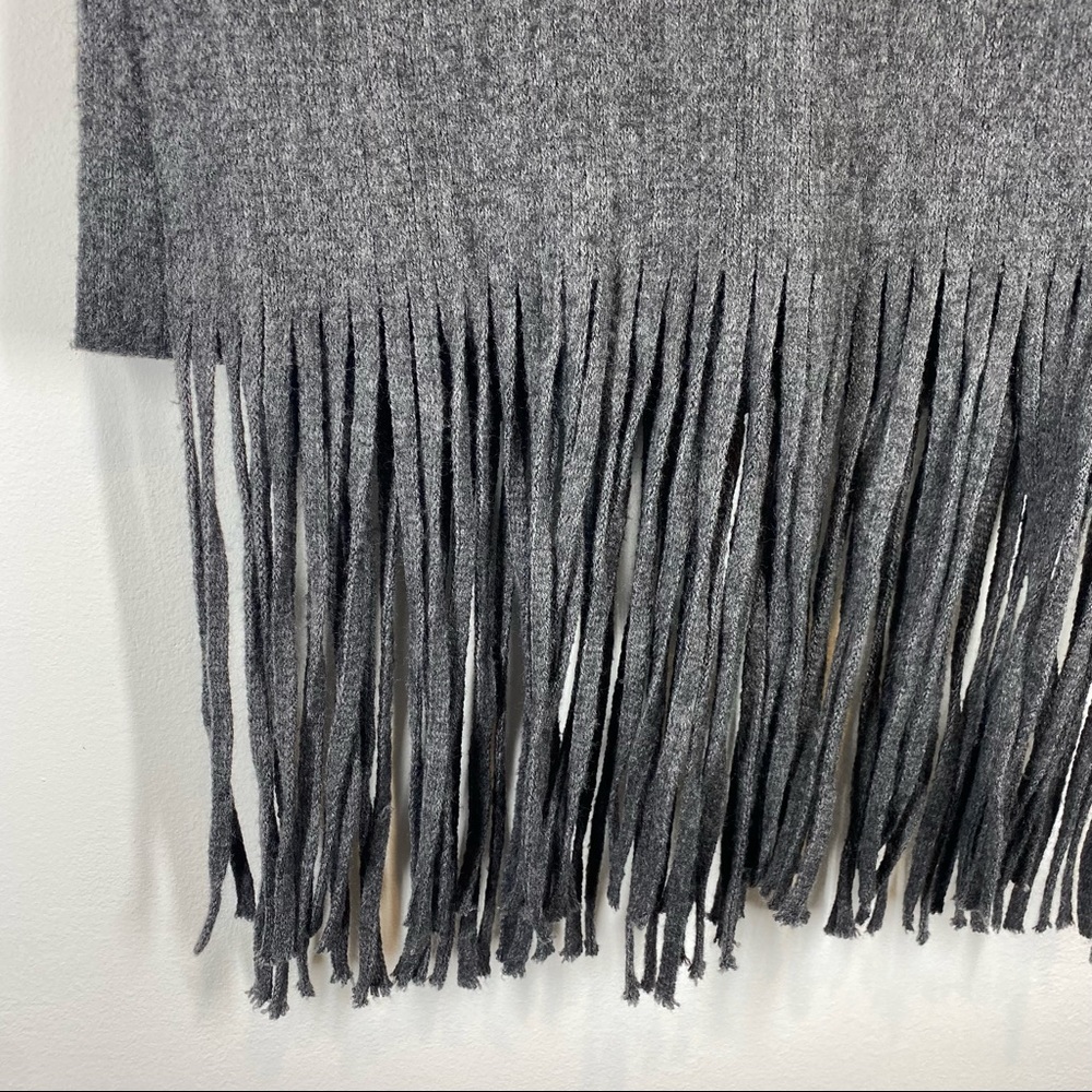 Lucky Brand Gray Fringe Scarf - Picture 3 of 5